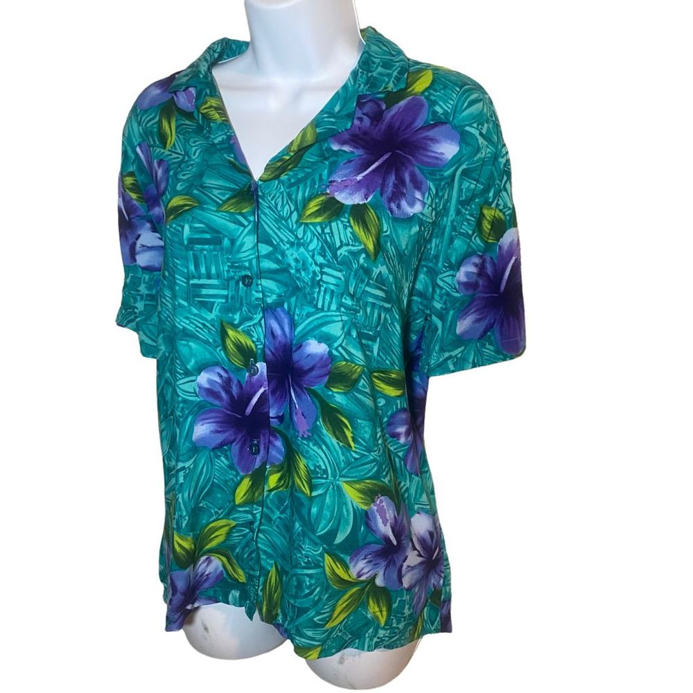 Vintage Hawaiian Original Button Down Tropical Short Sleeved Shirt Men’s Size Sm
